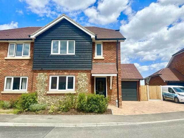 House for rent in Ash, Kent