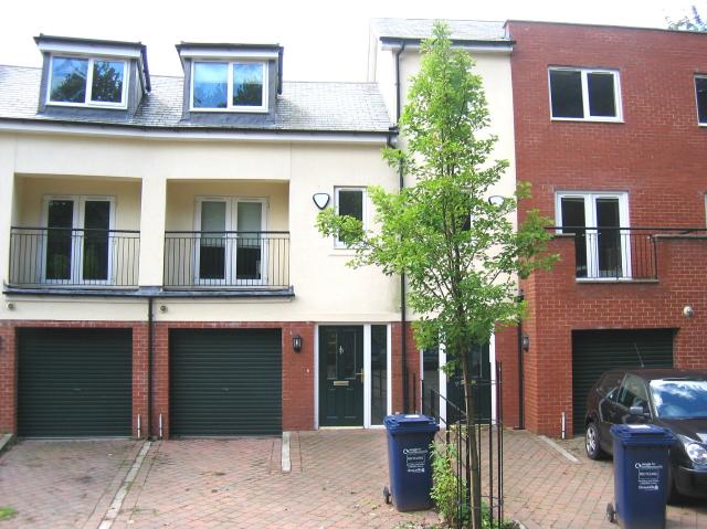 House for rent in Cradlewell, Sandyford