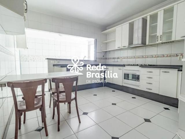 Casa aluguel em Região Geográfica Imediata do Distrito Federal, Região Integrada de Desenvolvimento do Distrito Federal e Entorno