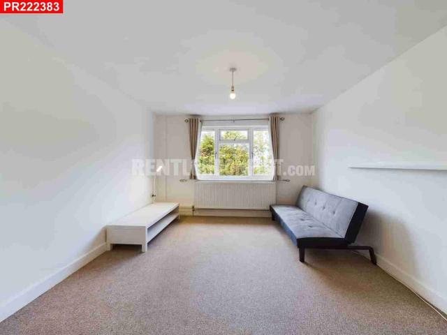 House for rent in Collier Row, Greater London