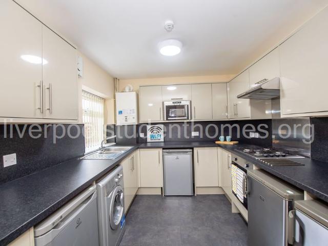 House for rent in Islington, Calderstones