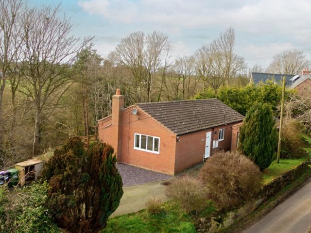 House for rent in Oaks, Longden