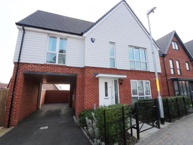 House for rent in Godinton Park, Bridgefield
