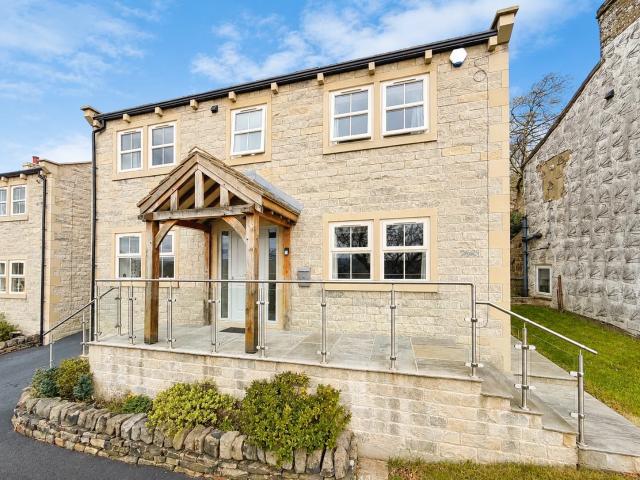 House for rent in Oakworth, West Yorkshire