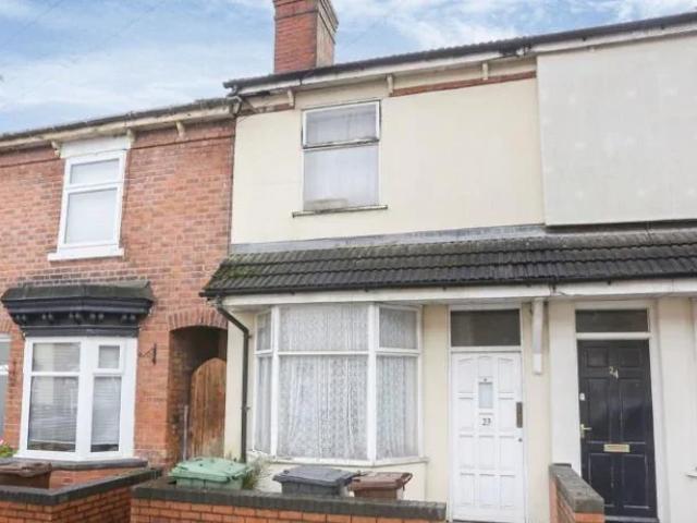 Flat for rent in Fallings Park, Park Village