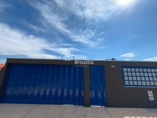 Casa aluguel em Região Geográfica Imediata do Distrito Federal, Região Integrada de Desenvolvimento do Distrito Federal e Entorno
