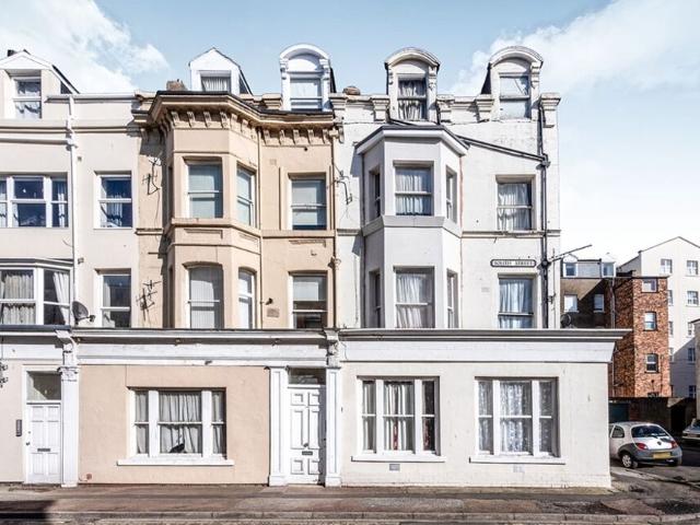 House for rent in Scarborough, South Cliff