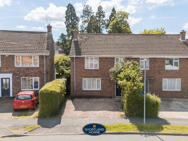 House for rent in Sydenham, Green Close