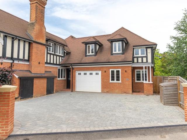 House for rent in Blackhills, Surrey