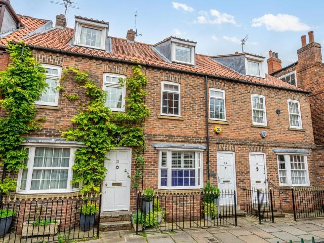 House for rent in High Field, York