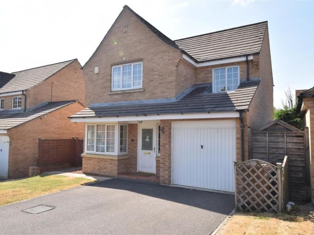 House for rent in Pinders Heath, West Yorkshire