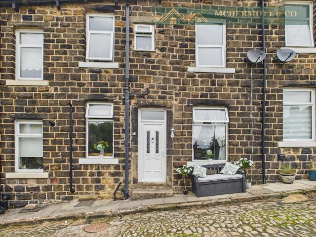 House for rent in Saddleworth, Pendock