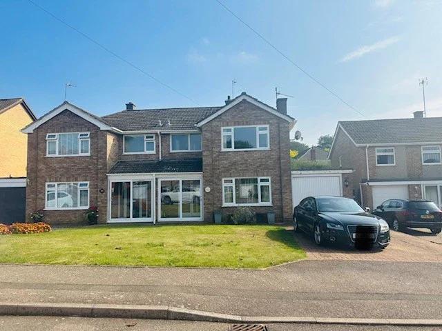 House for rent in Earls Barton