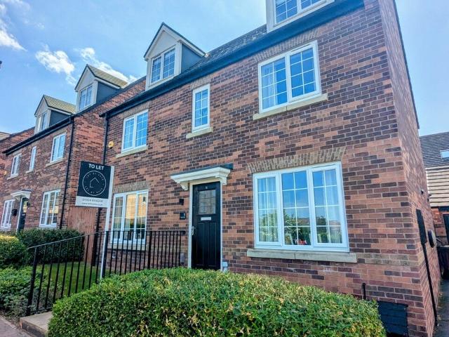 House for rent in Crigglestone, West Yorkshire