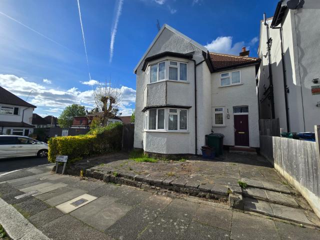 House for rent in London Borough of Ealing, Greater London