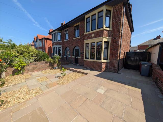 House for rent in Squires Gate, Blackpool