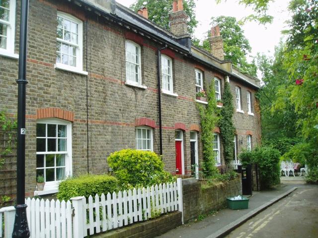 House for rent in London Borough of Ealing, Greater London