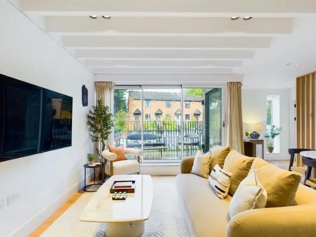 House for rent in Kentish Town, Greater London
