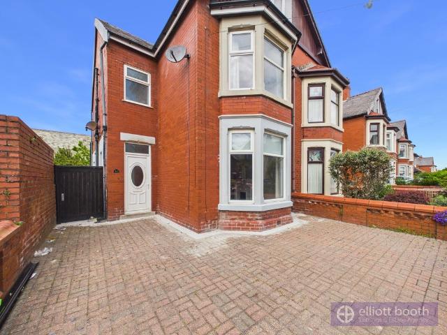 House for rent in Knowle, Blackpool