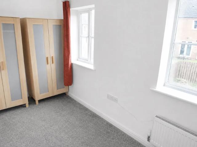 House for rent in Scholes, West Yorkshire