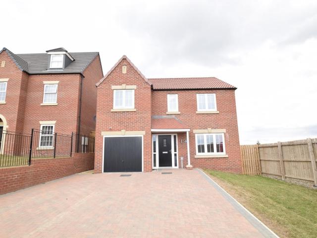 House for rent in Pinders Heath, West Yorkshire