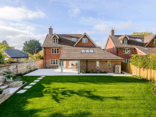 House for rent in Petersfield, Bolton Low Houses