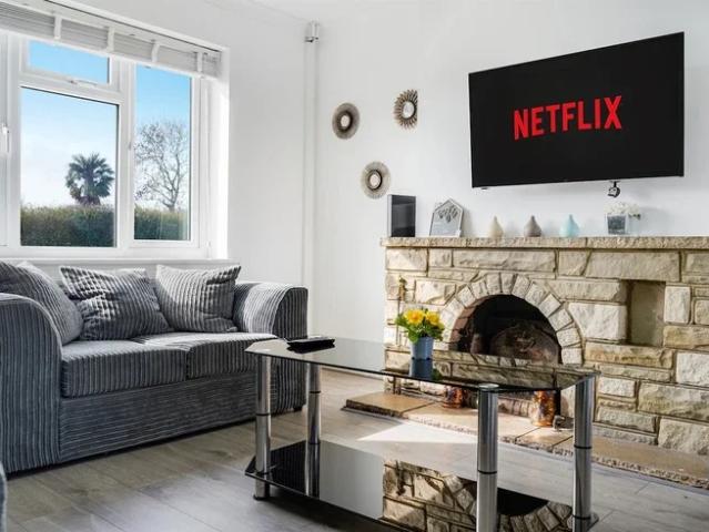 House for rent in Elstree and Borehamwood, Borehamwood