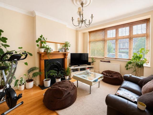 House for rent in Worcester Park, Greater London
