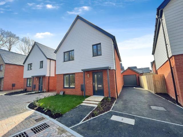 House for rent in Curbridge, Hampshire