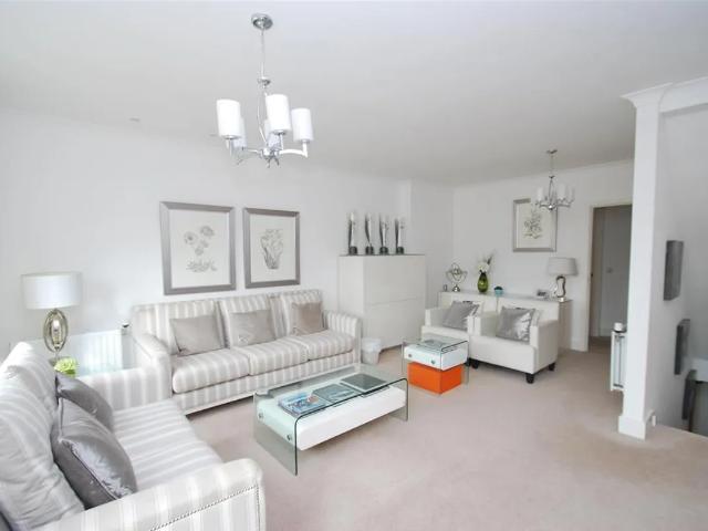 House for rent in East Twerton, Dulcote