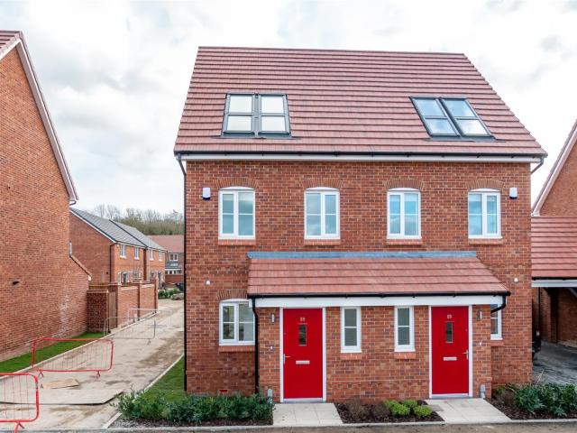 House for rent in Chalk Hill, Houghton Regis
