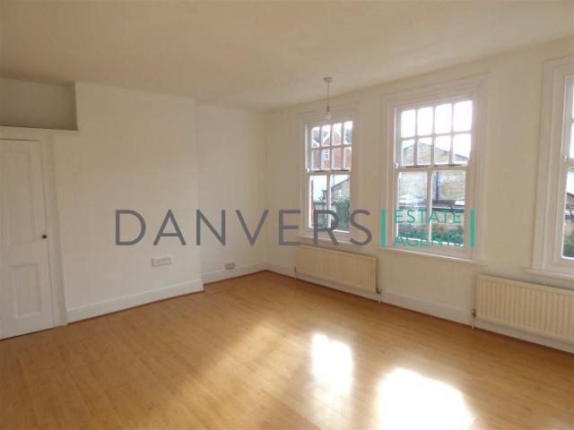 House for rent in West End, Old Wharf