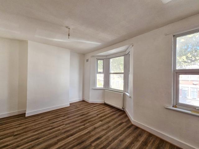 House for rent in London Borough of Newham, Greater London