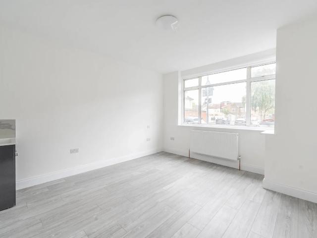 House for rent in London Borough of Harrow, Greater London