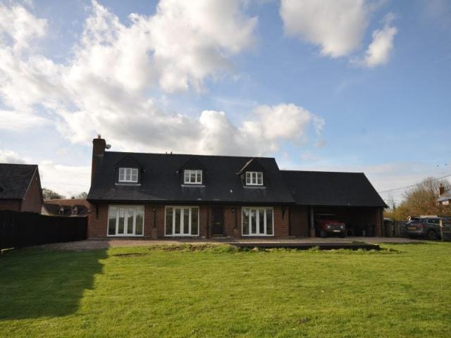 House for rent in Broad Hinton, Wiltshire