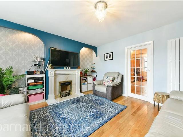 House for rent in London Borough of Hounslow, Feltham