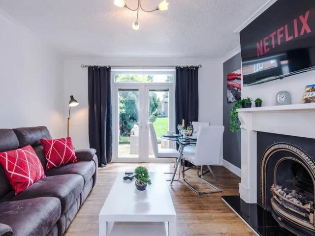 House for rent in Georgia, Greater Manchester