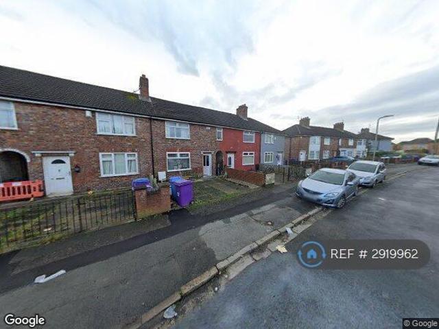 House for rent in Calderstones