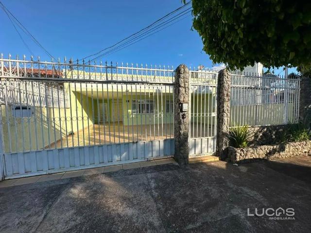 Casa aluguel em Região Geográfica Imediata do Distrito Federal, Região Integrada de Desenvolvimento do Distrito Federal e Entorno