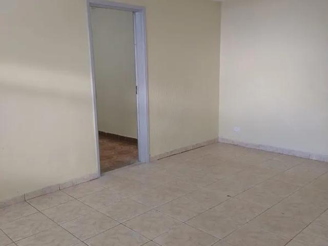 Casa aluguel em Região Geográfica Imediata do Distrito Federal, Região Integrada de Desenvolvimento do Distrito Federal e Entorno