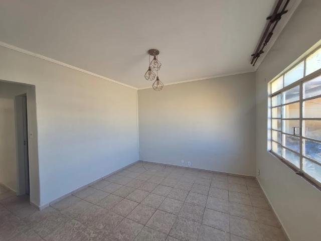 Casa aluguel em Região Geográfica Imediata do Distrito Federal, Região Integrada de Desenvolvimento do Distrito Federal e Entorno