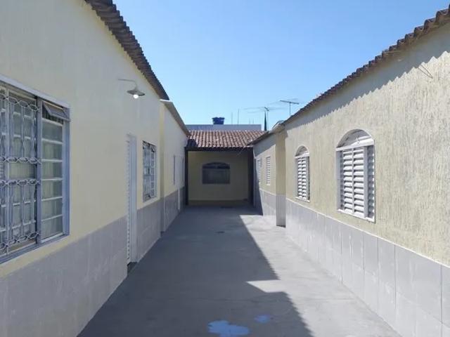Casa aluguel em Região Geográfica Imediata do Distrito Federal, Região Integrada de Desenvolvimento do Distrito Federal e Entorno