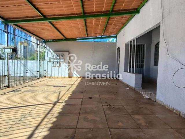 Casa aluguel em Região Geográfica Imediata do Distrito Federal, Região Integrada de Desenvolvimento do Distrito Federal e Entorno