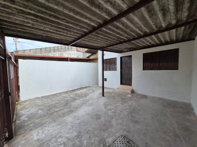 Casa aluguel em Região Geográfica Imediata do Distrito Federal, Região Integrada de Desenvolvimento do Distrito Federal e Entorno