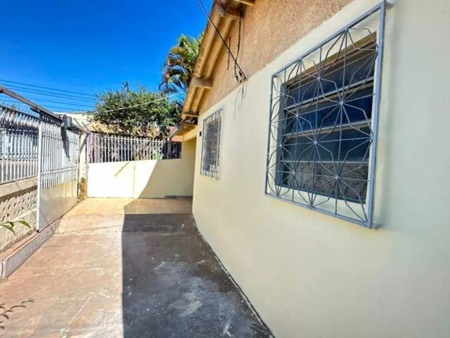 Casa aluguel em Região Geográfica Imediata do Distrito Federal, Região Integrada de Desenvolvimento do Distrito Federal e Entorno