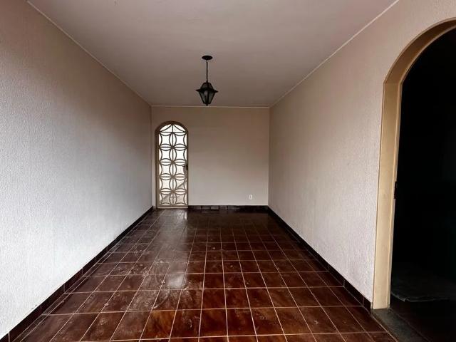 Casa aluguel em Região Geográfica Imediata do Distrito Federal, Região Integrada de Desenvolvimento do Distrito Federal e Entorno