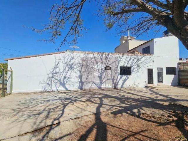 Casa aluguel em Região Geográfica Imediata do Distrito Federal, Região Integrada de Desenvolvimento do Distrito Federal e Entorno