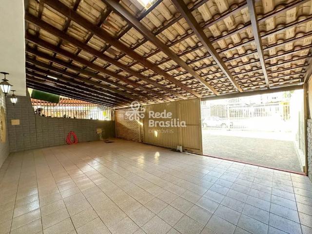 Casa aluguel em Região Geográfica Imediata do Distrito Federal, Região Integrada de Desenvolvimento do Distrito Federal e Entorno