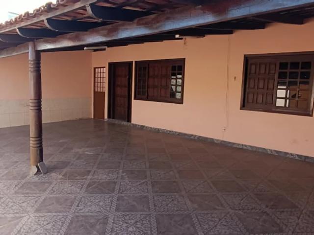 Casa aluguel em Setor F Sul, Taguatinga