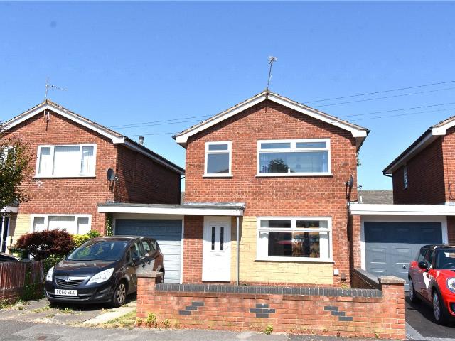 House for rent in Rossmore, Cheshire